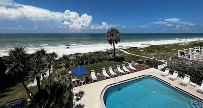 Socially Distant and Spacious Balcony Overlooking Indian Shores! Amazing View