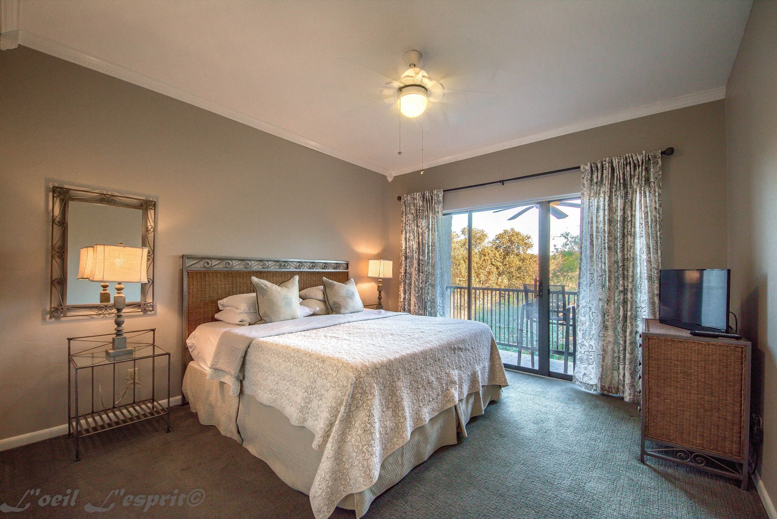 Condo, 3 Bedrooms | 3 bedrooms, iron/ironing board, free WiFi