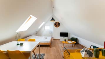 Bügeleisen/Bügelbrett, kostenloses WLAN, Bettwäsche
