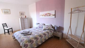 1 chambre, Wi-Fi gratuit, draps fournis