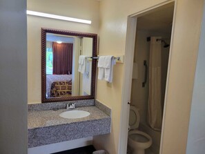 单人房, 无烟房 | 办公桌、笔记本电脑工作区、免费 WiFi