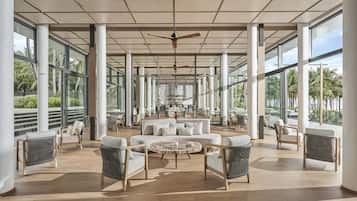3 Restaurants, Frühstück, Mittagessen, Abendessen, asiatische Küche