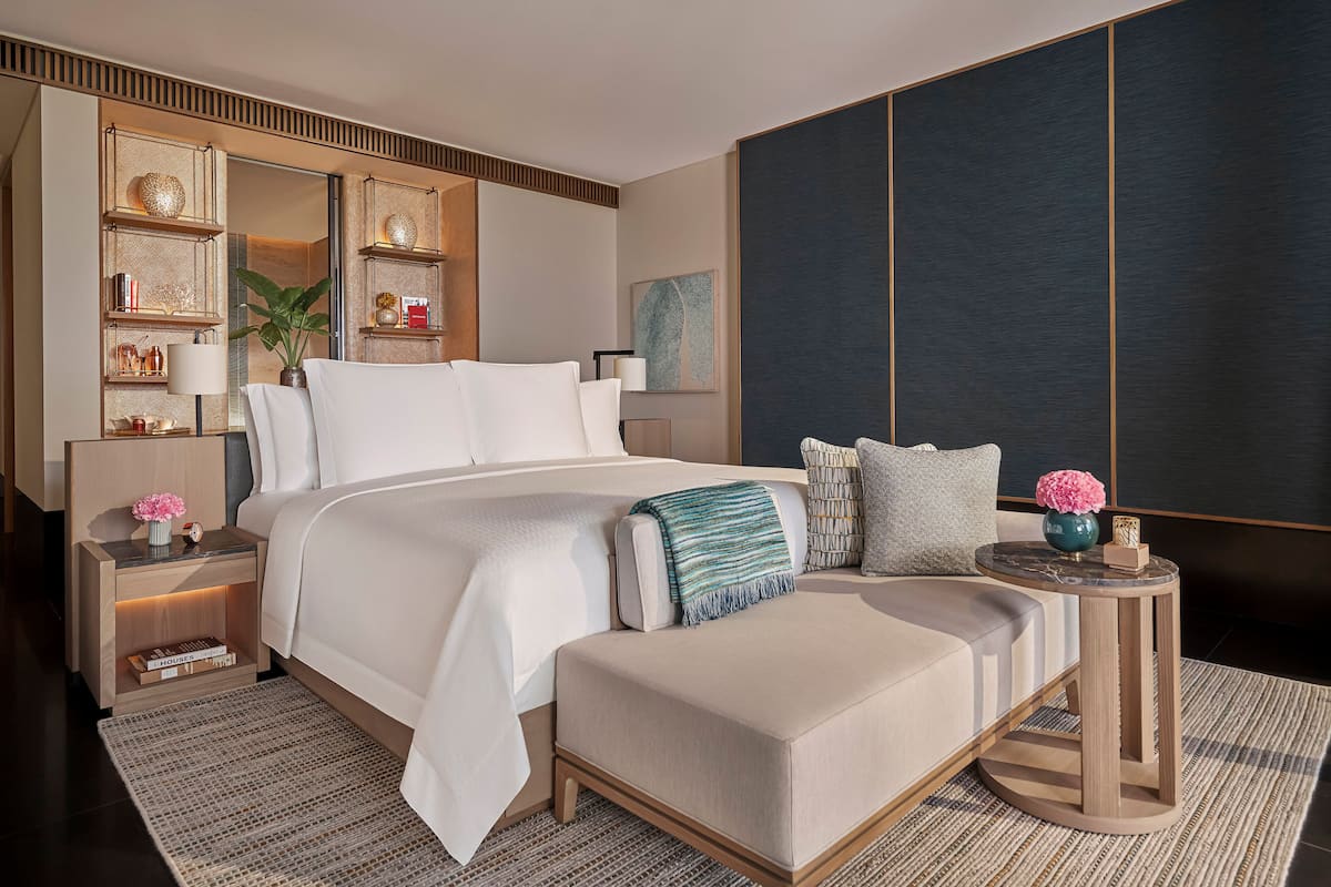 1 bedroom, free minibar, in-room safe, desk