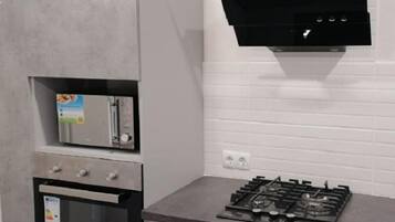 Standard Apartment | 2 bedrooms, laptop workspace, iron/ironing board, free WiFi