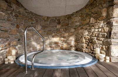 Casa do Cebro House with private pool and jacuzzi