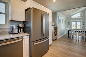 Fridge, microwave, oven, stovetop - Singing Sandpipers | 325 ft to the beach | Private Pool, Dog Friendly, Community Pool (Duck)
