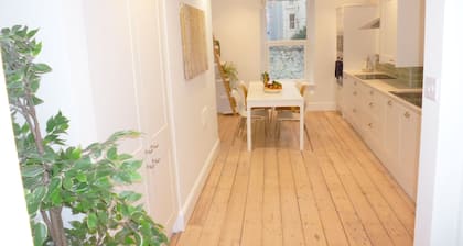 Stunning townhouse at Plymouth Hoe