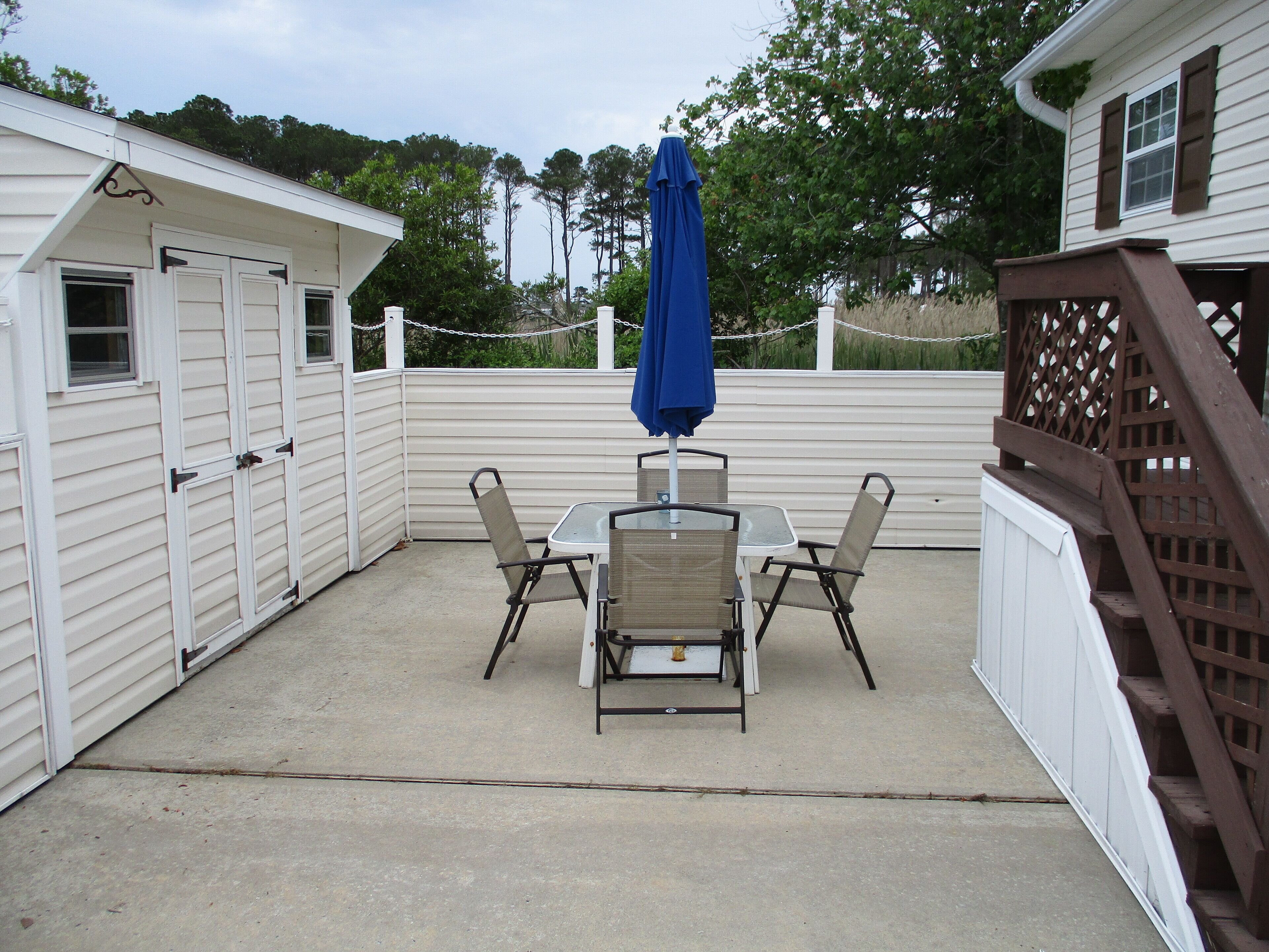 Assateague Pointe 2 br/1 ba 2 outdoor pools -in WOC.