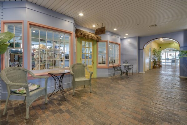 Interior - Quay 503-Oceanview 2/Br/2Ba, with indoor&outdoor pools. (Ocean City)