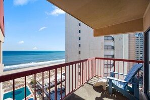Property grounds - Rainbow 1109 - 2 Br/2 Ba, 2 level penthouse, with outdoor pool. (Ocean City)