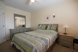 3 bedrooms, iron/ironing board