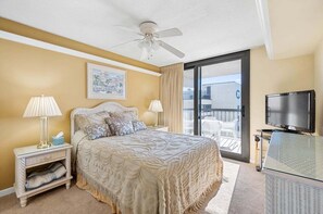 2 Schlafzimmer, Bügeleisen/Bügelbrett