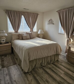 2 bedrooms, iron/ironing board