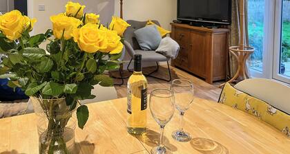 Delamere House- The Snug