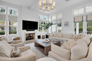 Fireplace, DVD player