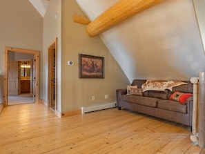 Smart TV, chimenea y tenis de mesa 