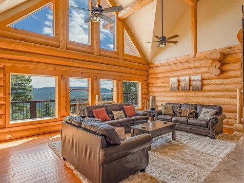 The Wine Down Retreat is the ideal cabin living for the perfect getaway