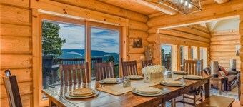 Wine Down Retreat, Two Master Suites, Gameroom