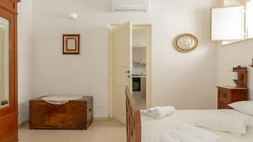 1 Schlafzimmer, Bügeleisen/Bügelbrett, Reisekinderbett, kostenloses WLAN