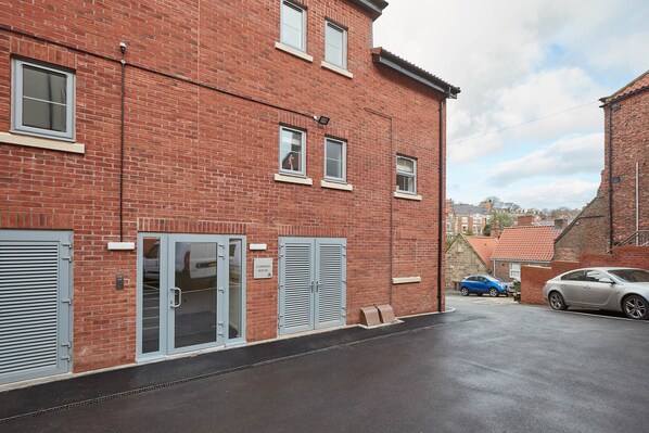 Exterior - Bagdale Rise (Whitby)
