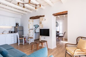 Premier Apartment | Private kitchenette