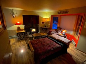 2 bedrooms, iron/ironing board, bed sheets - Grand Canyon Elk Camp in Parks (Parks)