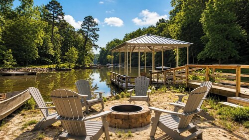 Blue Bayou | Lakefront Estate | Pool & Hot Tub
