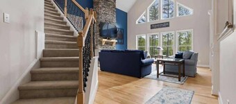 Blue Bayou | Lakefront Estate | Pool & Hot Tub