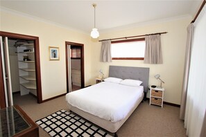 3 habitaciones y ropa de cama 