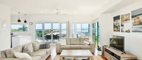 Smart-TV og DVD-spiller