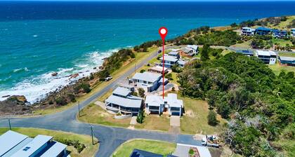 Where you feel the breeze on your face and the sand on your feet in Crowdy