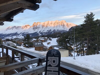 Large apartment at the foot of the slopes (75m flat)