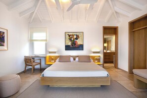 7 bedrooms, in-room safe, iron/ironing board, travel cot