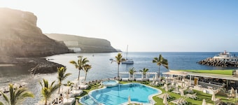 Hotel Livvo Puerto de Mogan