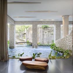 Couples treatment rooms, sauna, hot tub, steam room, Turkish bath