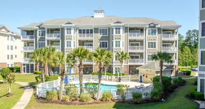 Newly Updated & Furnished! Golfers Paradise right at Myrtlewood Golf Resort!