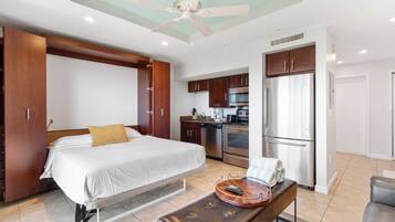 Fer et planche à repasser, Wi-Fi gratuit, draps fournis