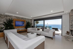 تلفزيون، مدفأة