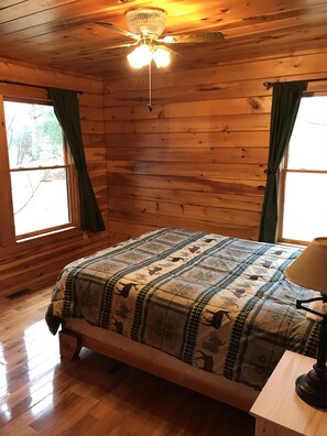 3 bedrooms, free WiFi, bed sheets