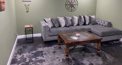 Disney Island Palms Shop Apartment