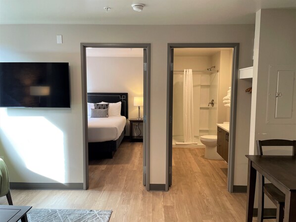 1 Schlafzimmer, Bügeleisen/Bügelbrett, kostenloses WLAN, Bettwäsche