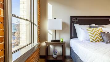 1 dormitorio, tabla de planchar con plancha, wifi gratis y ropa de cama