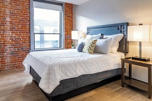 1 chambre, fer et planche à repasser, Wi-Fi gratuit, draps fournis