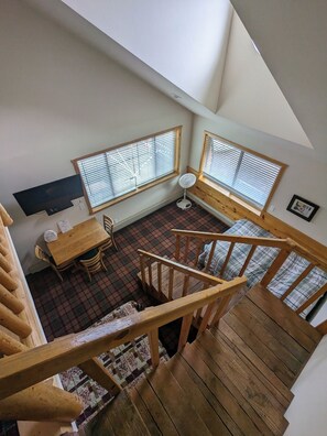 Unclassified image, 2 of 6, button - LAKEFRONT FISHING LODGE RETREAT SLEEPS 50! BOAT RENTALS! WORLD CLASS FISHING! (Panguitch)