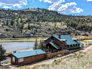 Unclassified image, 3 of 5, button - LAKEFRONT FISHING LODGE RETREAT SLEEPS 50! BOAT RENTALS! WORLD CLASS FISHING! (Panguitch)