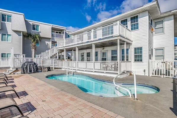 室内游泳池,恒温泳池