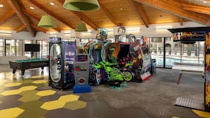 Spielezimmer