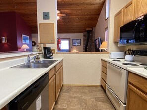 House (KR5) | Private kitchen