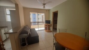 City Apartment | Dining room - Millenium Thermas Residence (Caldas Novas)