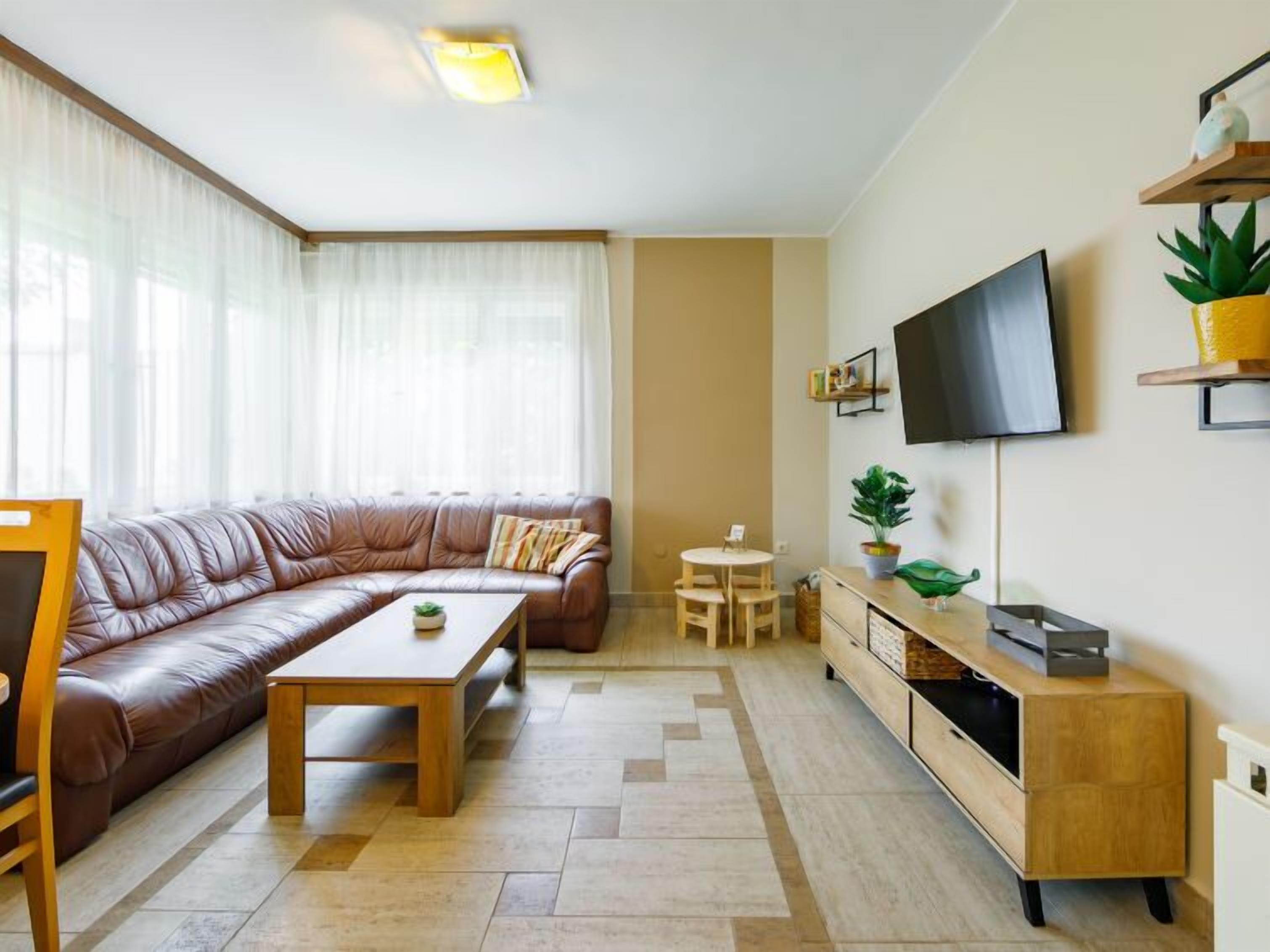 Fernseher, Tischfußball